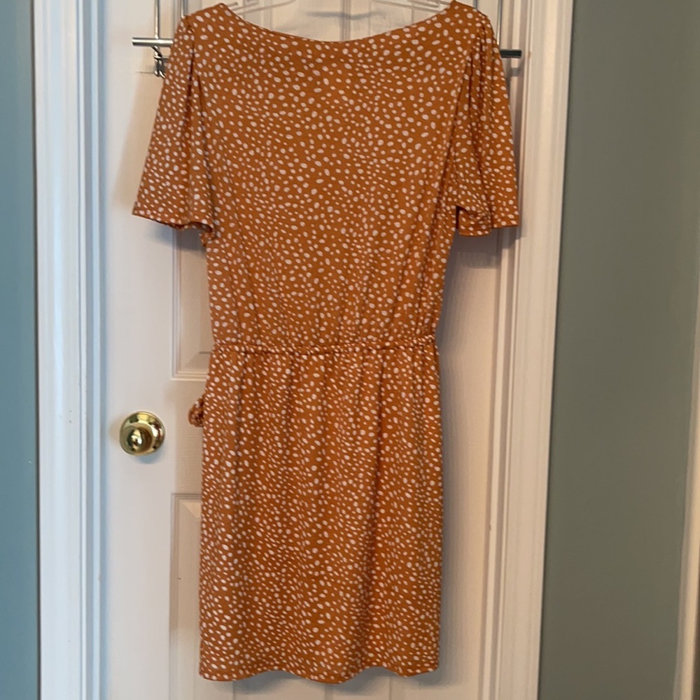 Spring dress - Picture 4 of 4